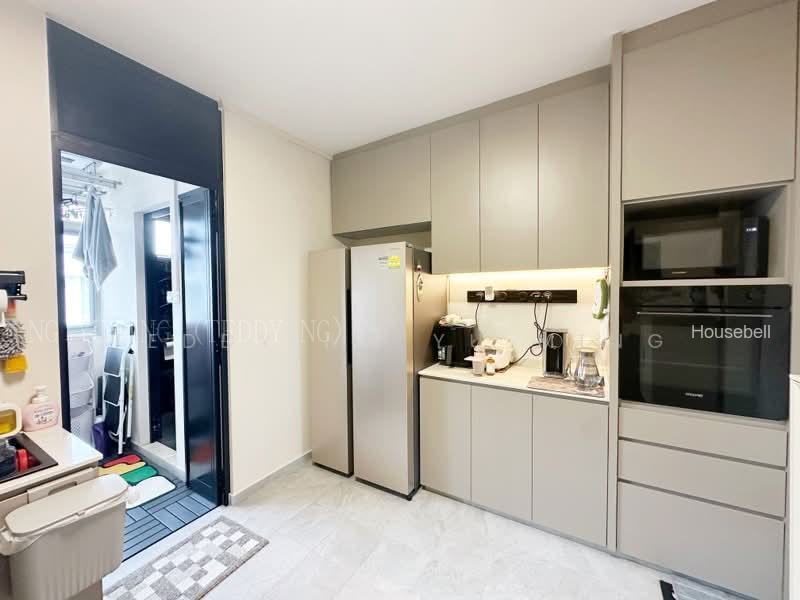 869 Tampines Street 83