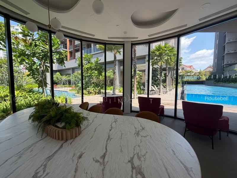 AMO Residence
