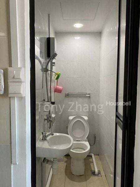 Parc Oasis, S$ 2,200 /mo, 200 sqft, Condos - Condominium