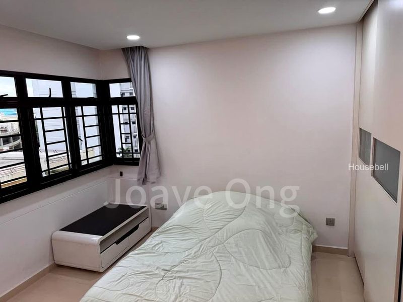 654A Jurong West Street 61, S$ 758,000, 1,184 sqft, HDB - 5 I