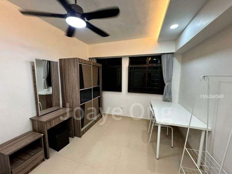 654A Jurong West Street 61, S$ 758,000, 1,184 sqft, HDB - 5 I