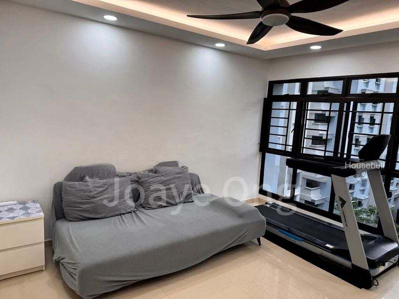 654A Jurong West Street 61(2)