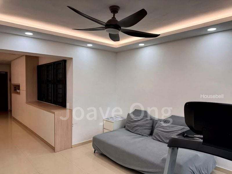 654A Jurong West Street 61(6)