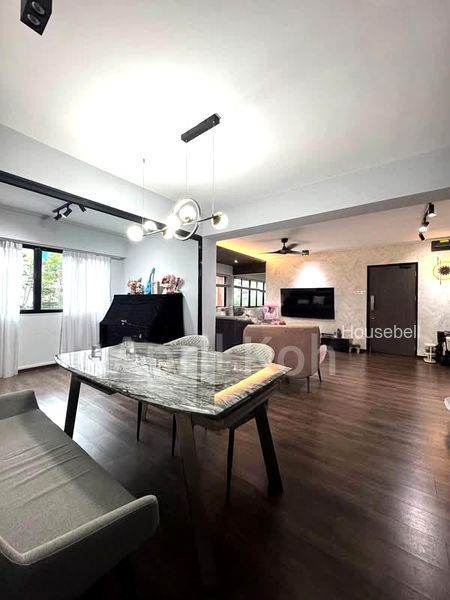 361 Hougang Avenue 5(6)