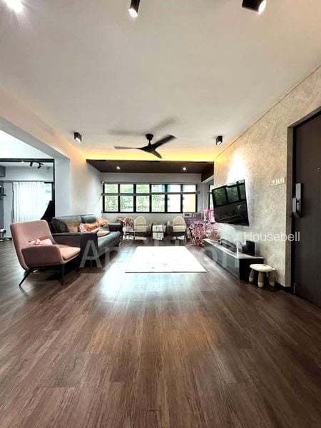 361 Hougang Avenue 5(1)