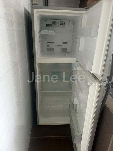 45 Telok Blangah Drive, S$ 4,800 /mo, 600 sqft, HDB - 3 A
