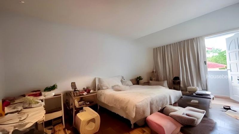 6 Bed Terraced House (Landed) for Sale in  Loyang Besar Close, S$ 2,450,000, 2,809 sqft, Landed - Terraced House