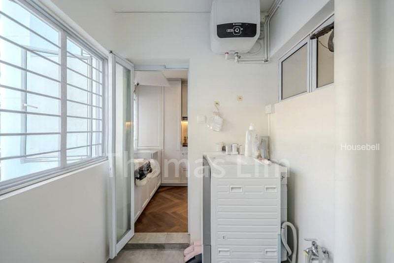 Executive HDB for Sale in  335 Kang Ching Road, S$ 888,888, 1,507 sqft, HDB - Executive Apartment
