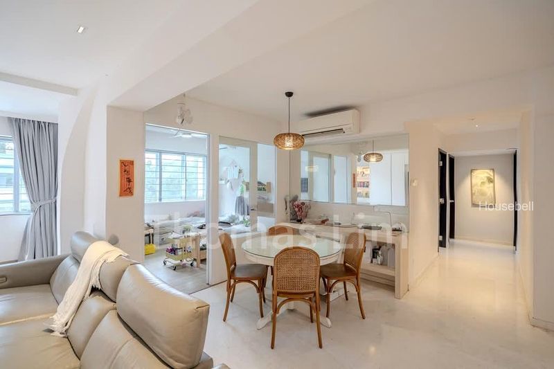 Executive HDB for Sale in  335 Kang Ching Road, S$ 888,888, 1,507 sqft, HDB - Executive Apartment