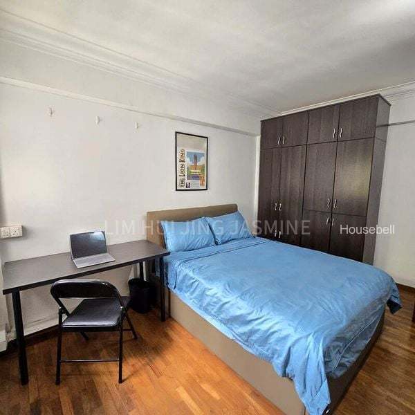701 Hougang Avenue 2, S$ 540,000, 980 sqft, 组屋 - 4 NG