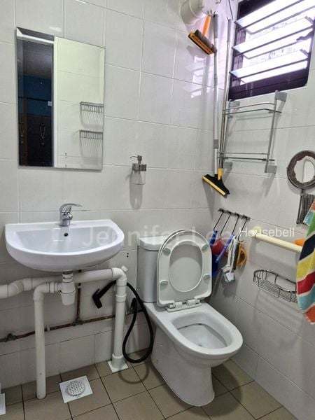 102 Jalan Rajah, S$ 530,000, 1,012 sqft, HDB - 4 NG