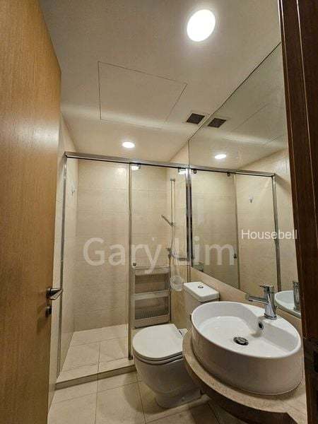 Room (Condo) for Rent in  Icon, S$ 2,200 /月, 150 sqft, 公寓 - Apartment