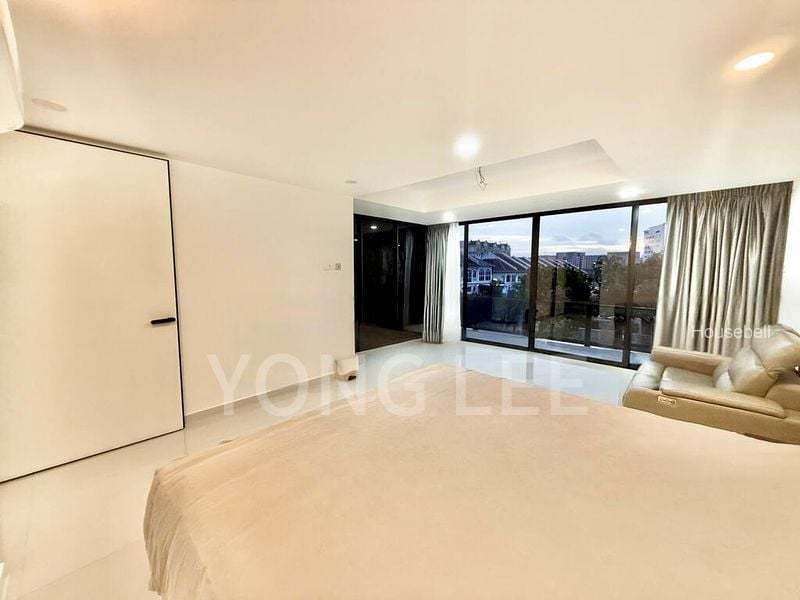 Loyang Villas(2)