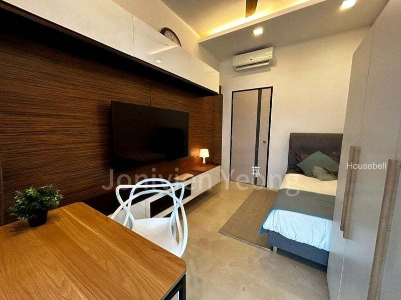 Room (Condo) for Rent in  Carabelle, S$ 1,800 /月, 300 sqft, 公寓 - Condominium