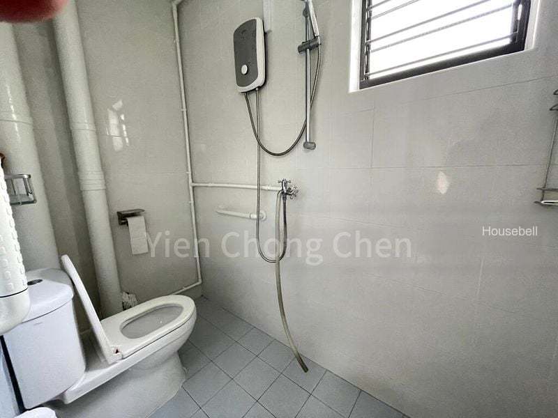 830 Woodlands Street 83(2)