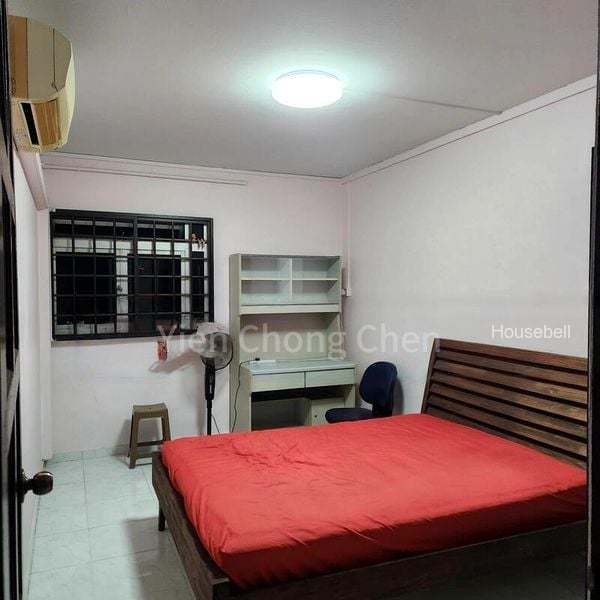 830 Woodlands Street 83(4)