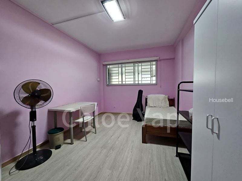 615 Yishun Ring Road, S$ 950 /mo, 120 sqft, HDB - 3 A