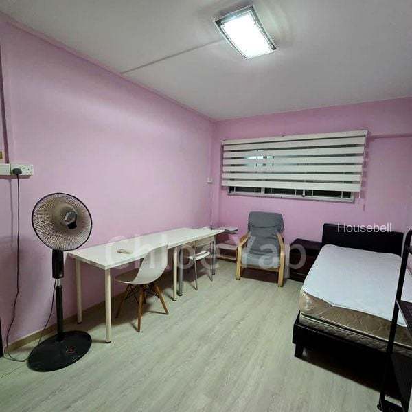 615 Yishun Ring Road, S$ 950 /mo, 120 sqft, HDB - 3 A