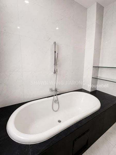 6 Bed Bungalow (Landed) for Rent in  Ponggol Twenty-Fourth Avenue, S$ 12,500 /月, 4,692 sqft, 有地 - Bungalow House