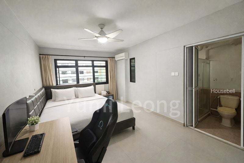671B Jurong West Street 65, S$ 650,000, 1,345 sqft, HDB - Executive Apartment