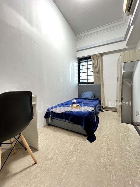 The Regalia, S$ 1,200 /mo, 70 sqft, Condos - Apartment
