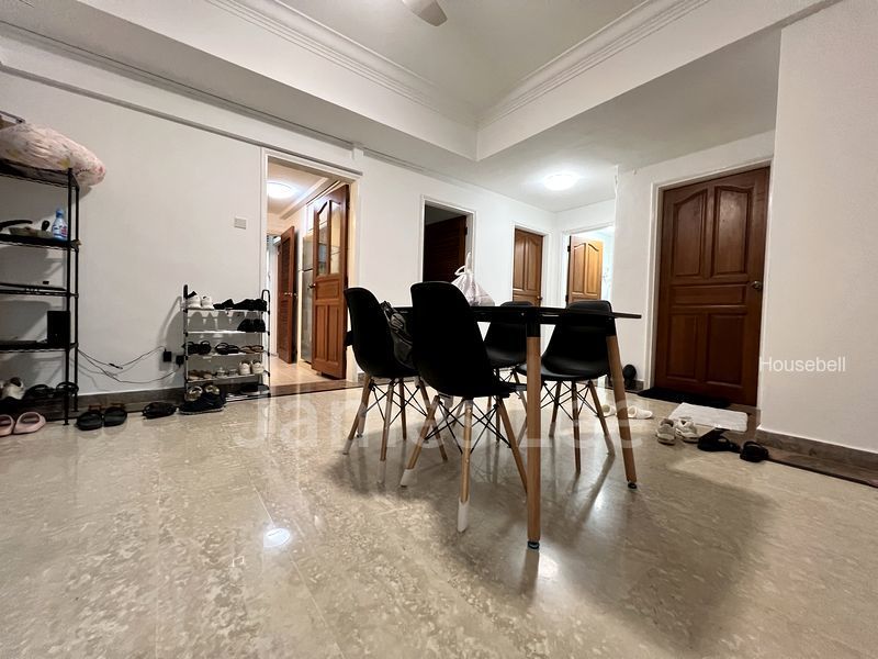 The Regalia, S$ 1,200 /mo, 70 sqft, Condos - Apartment