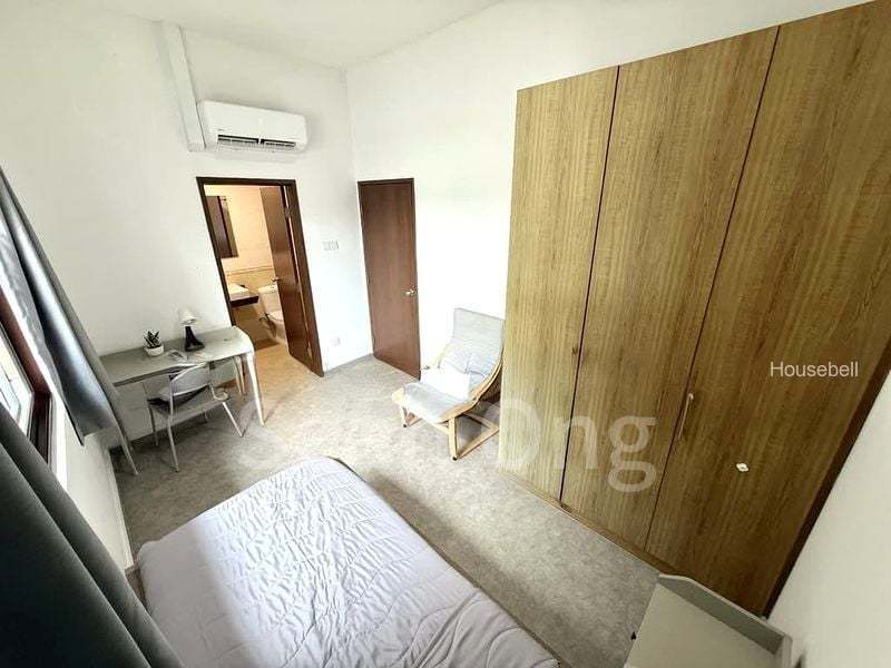 Pasir Panjang Road, S$ 2,800 /mo, 150 sqft, Landed - Terraced House