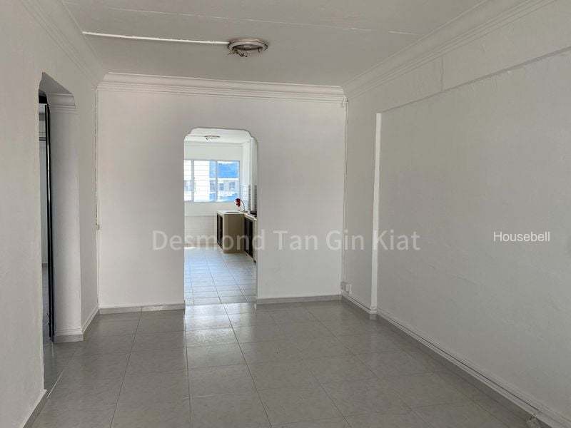 706 Yishun Avenue 5, S$ 2,900 /月, 732 sqft, 组屋 - 3 NG