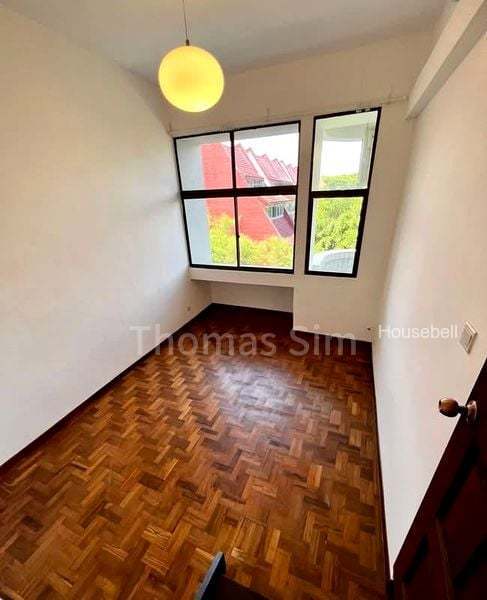 2 Bed Condo for Sale in  Lakepoint Condominium, S$ 1,000,000, 915 sqft, Condos - Condominium
