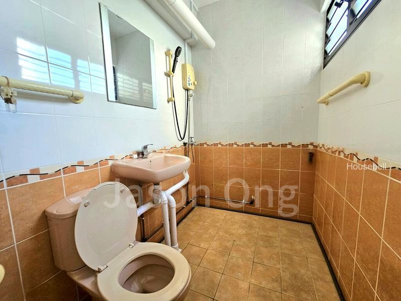 3 Room (3A) HDB for Rent in  329 Jurong East Avenue 1(5)