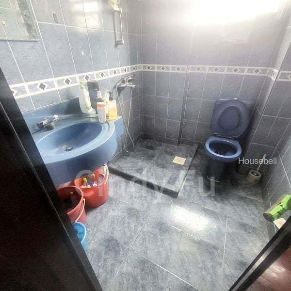 Common Room (Landed) for Rent in  Boundary Road, S$ 1,100 /mo, 150 sqft, Landed - Terraced House