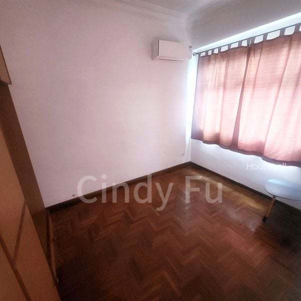 Common Room (Landed) for Rent in  Boundary Road, S$ 1,100 /mo, 150 sqft, Landed - Terraced House