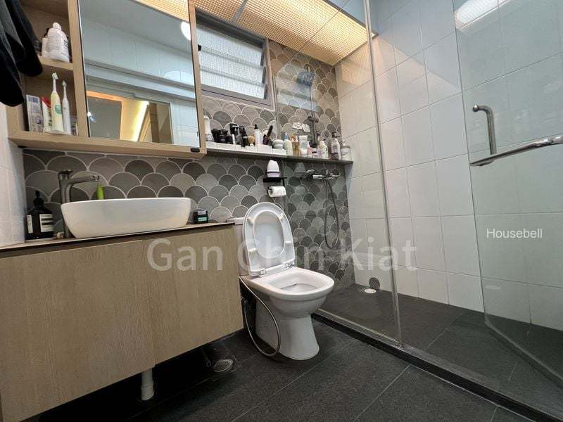 684A Edgedale Plains, S$ 838,000, 1,216 sqft, HDB - 5 A