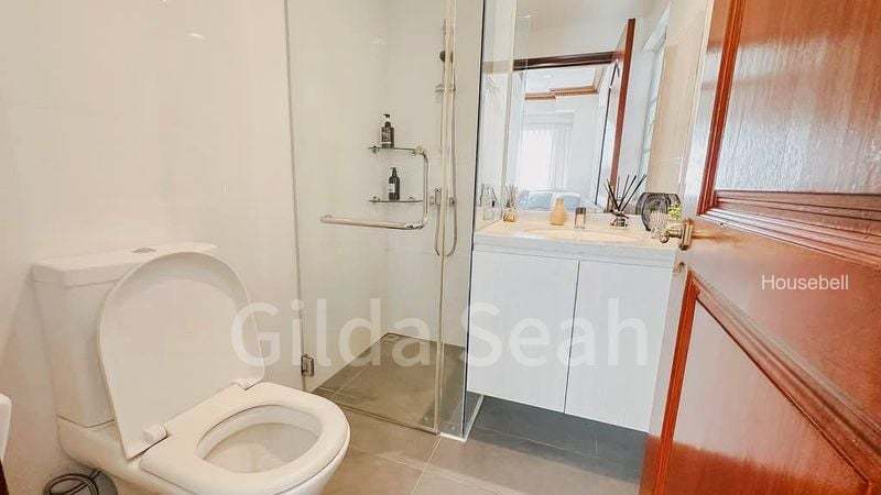 5 Bed Bungalow (Landed) for Sale in  Gentle Villas(5)