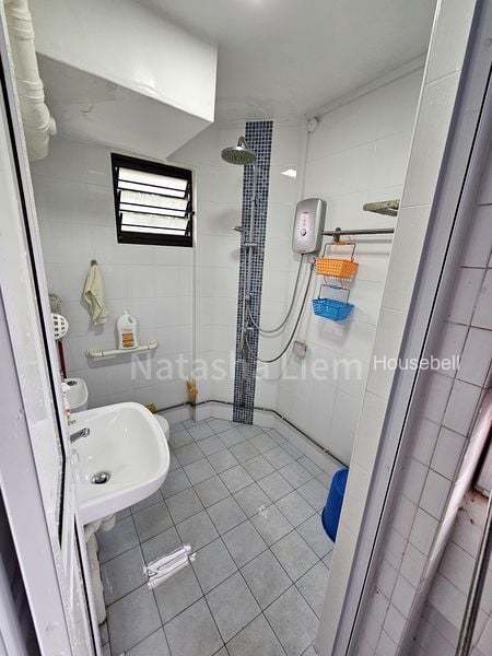 257 Jurong East Street 24, S$ 510,000, 1,022 sqft, HDB - 4 NG