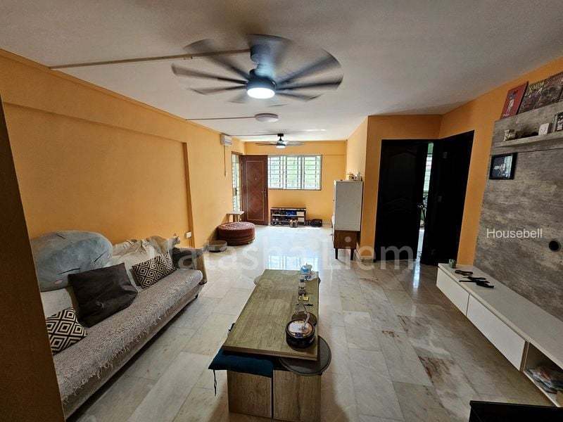 257 Jurong East Street 24(1)