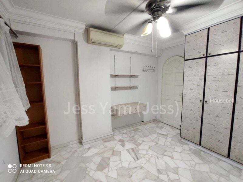 170 Woodlands Street 11, S$ 950 /月, 1,388 sqft, 组屋 - Unknown