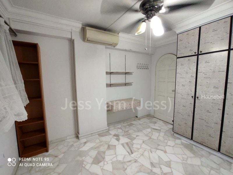 170 Woodlands Street 11, S$ 950 /月, 1,388 sqft, 组屋 - Unknown