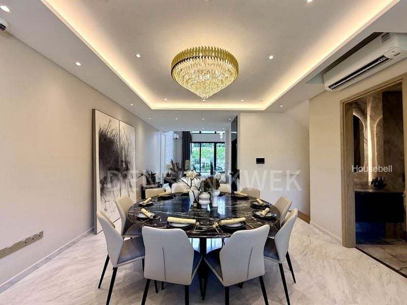 6 Bed Terraced House (Landed) for Sale in  Shrewsbury Road