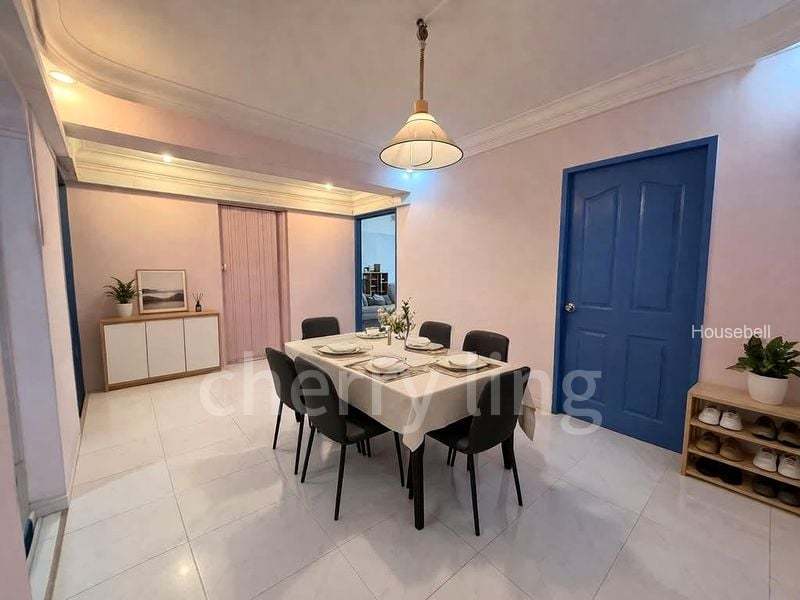 321 Tampines Street 33, S$ 670,000, 1,367 sqft, HDB - 5 I