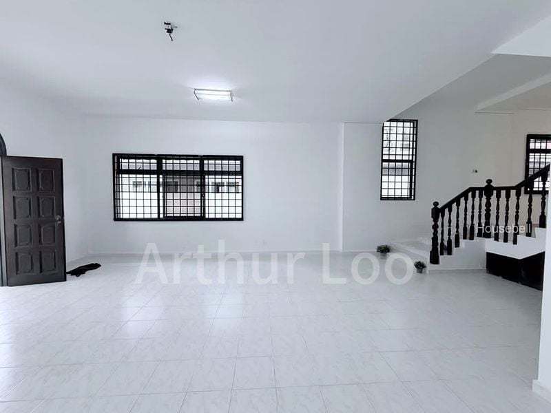 4 Bed Bungalow (Landed) for Sale in Jalan Selamat