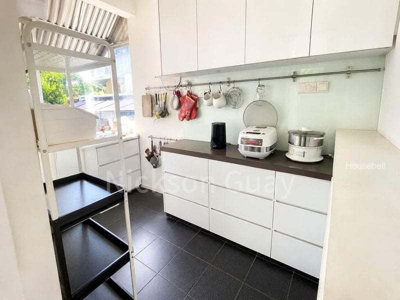 7 Bed Bungalow (Landed) for Sale in  Wareham Road(5)