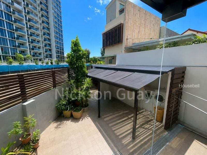 7 Bed Bungalow (Landed) for Sale in  Wareham Road(4)
