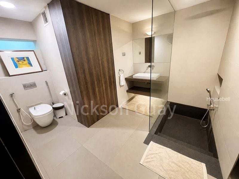 7 Bed Bungalow (Landed) for Sale in  Wareham Road(3)