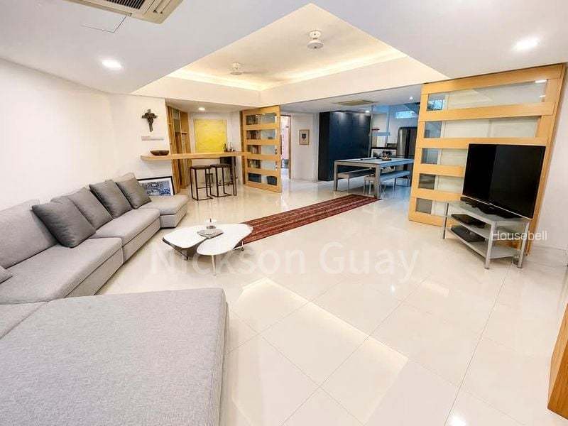 7 Bed Bungalow (Landed) for Sale in  Wareham Road(2)