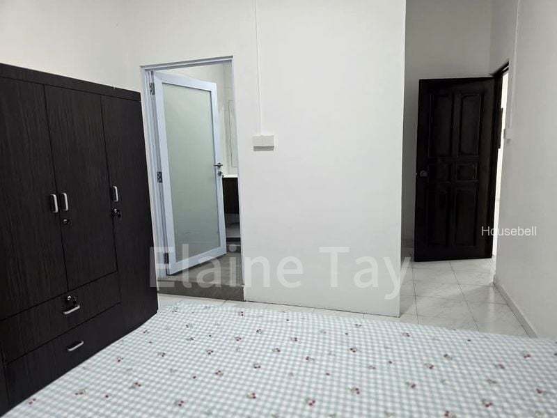 East Coast Road, S$ 2,300 /mo, 250 sqft, Landed - Terraced House
