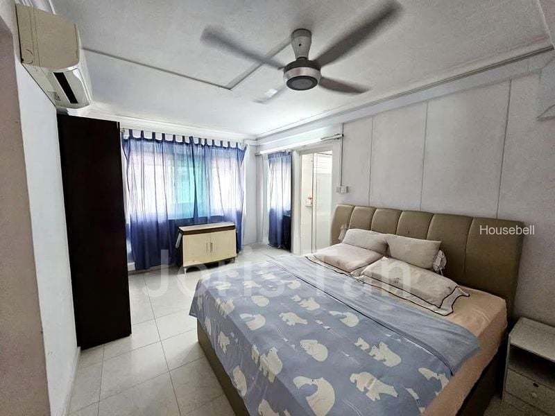 733 Jurong West Street 73, S$ 599,999, 1,119 sqft, HDB - 4 A