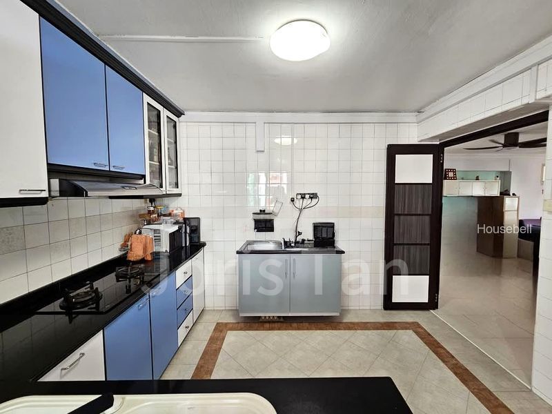 733 Jurong West Street 73(5)