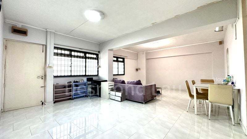 253 Pasir Ris Street 21