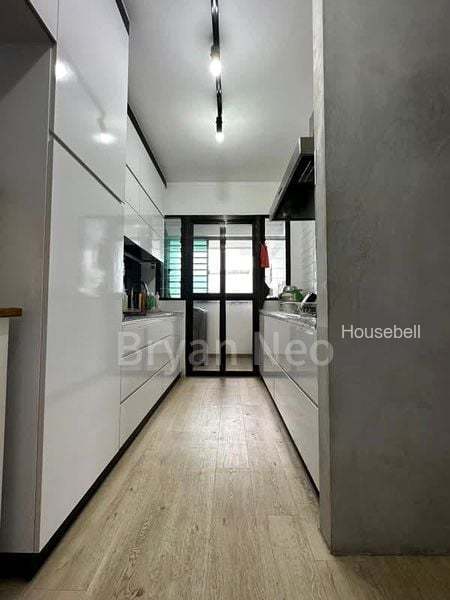 335C Yishun Street 31, S$ 748,000, 1,206 sqft, HDB - 5 I